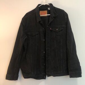 Men’s Levi’s Jean Jacket. Size xxl